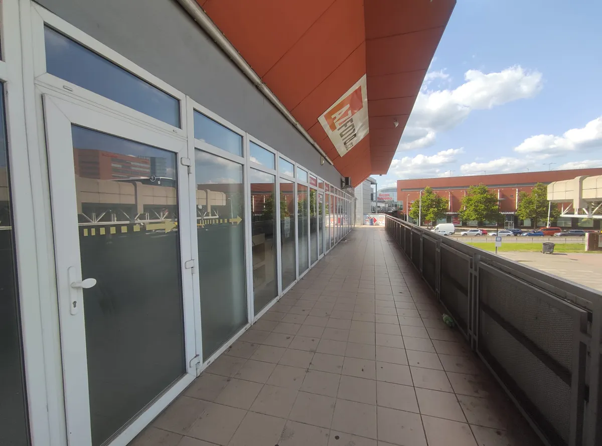 Pronájem obchodního prostoru 150 m²