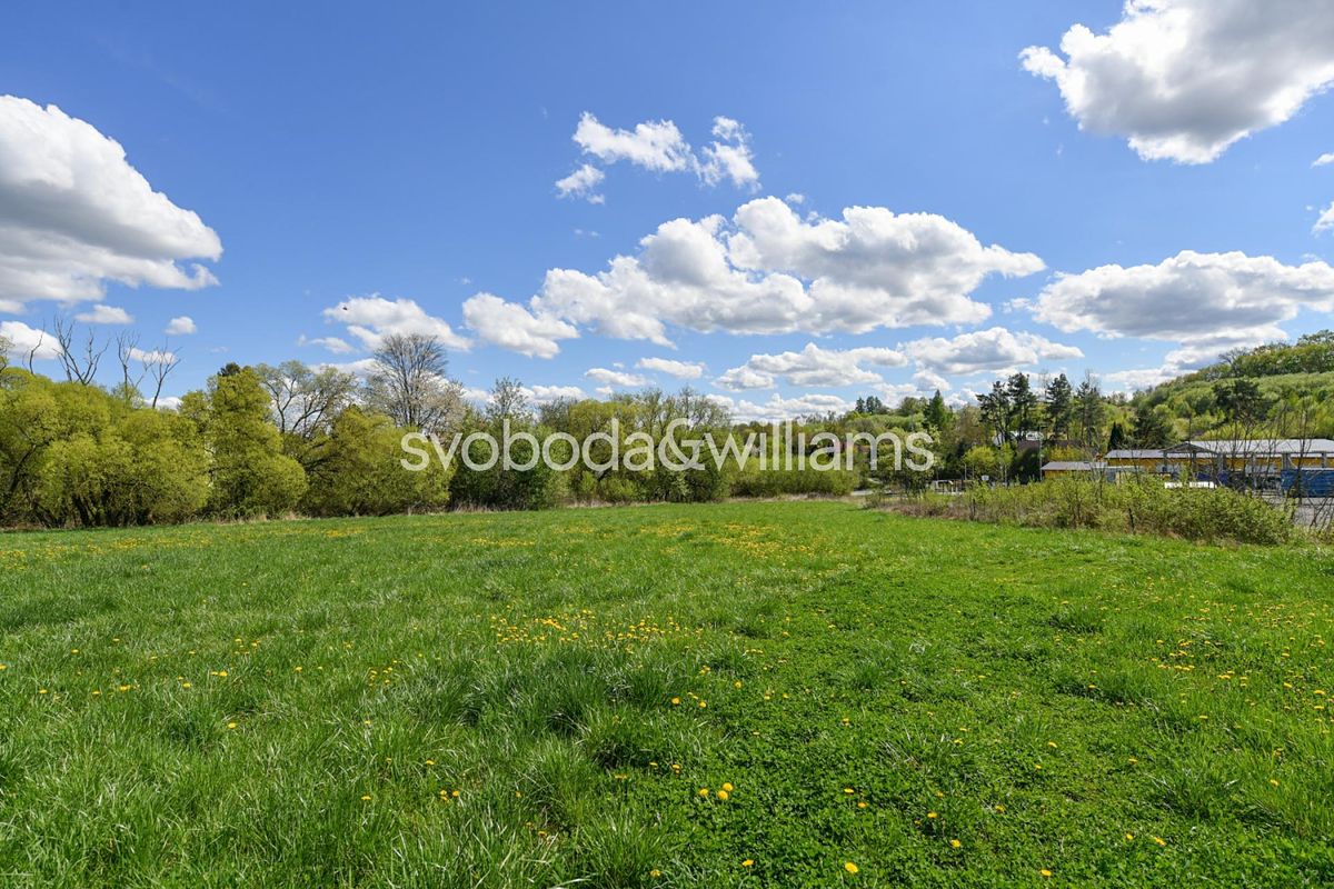 Prodej stavebního pozemku 28954 m² – fotografie 3