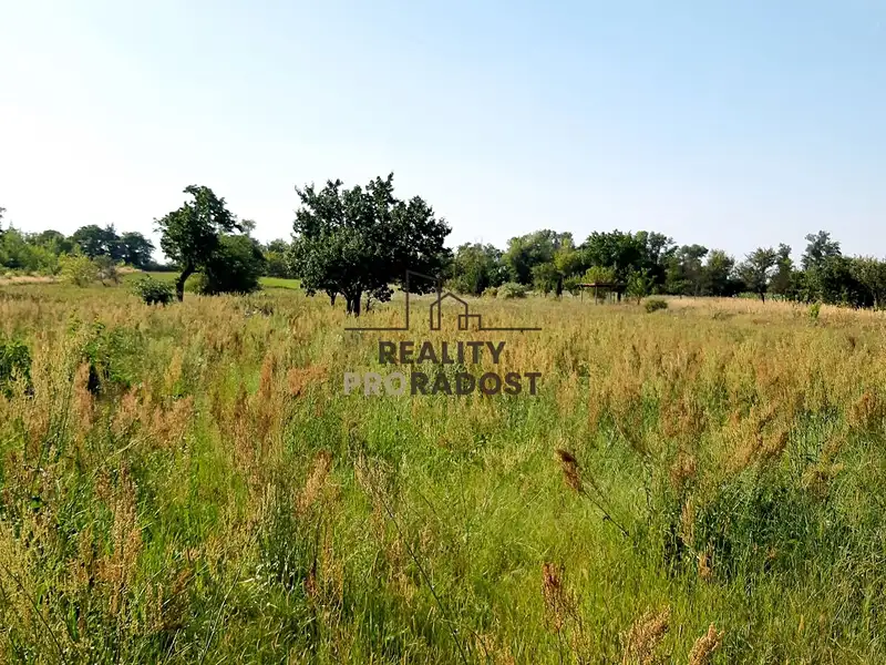 Prodej stavebního pozemku 1227 m², Lužice – náhled fotky 3