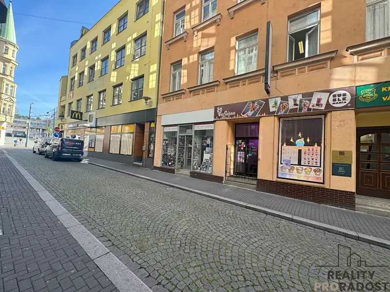 Pronájem kanceláře 12 m², Ústí nad Labem – náhled fotky 2