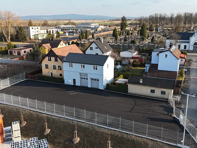 Prodej komerční nemovitosti 210 m², Cheb – náhled fotky 1