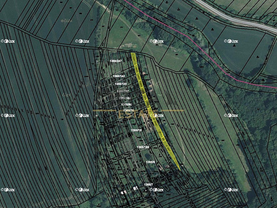 Prodej pole 1137 m², Tasov – fotka 1 z 3