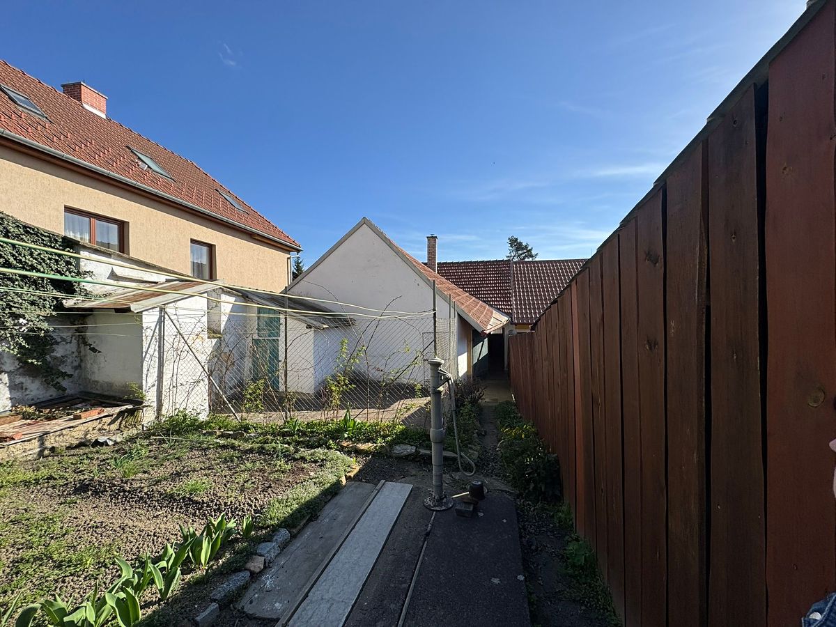 Prodej rodinného domu 80 m², pozemek 214 m² – fotografie 4