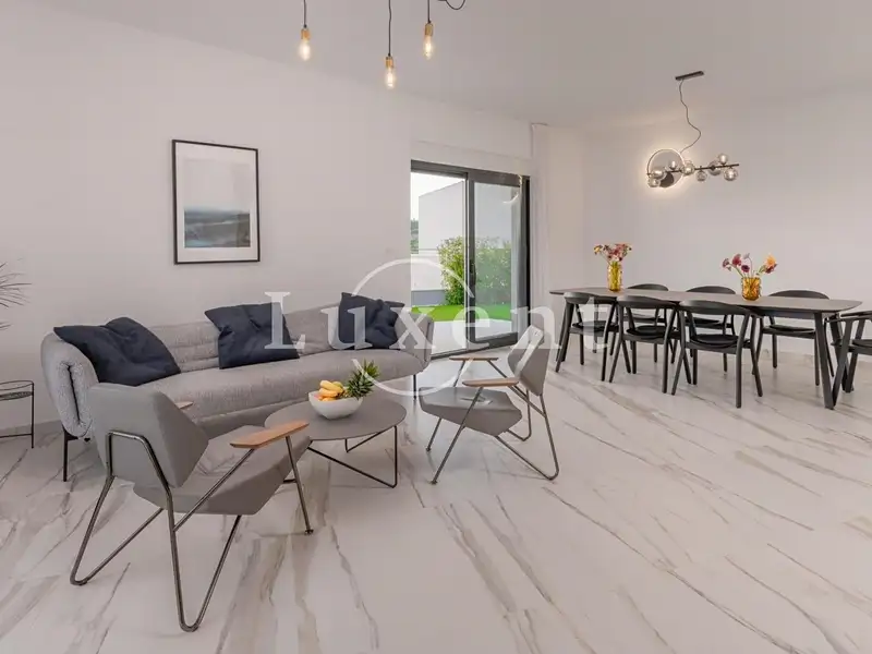 Prodej vily 320 m², pozemek 975 m², Split – náhled fotky 2