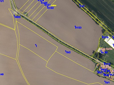 Prodej podílu 1/12  pole 722 m²