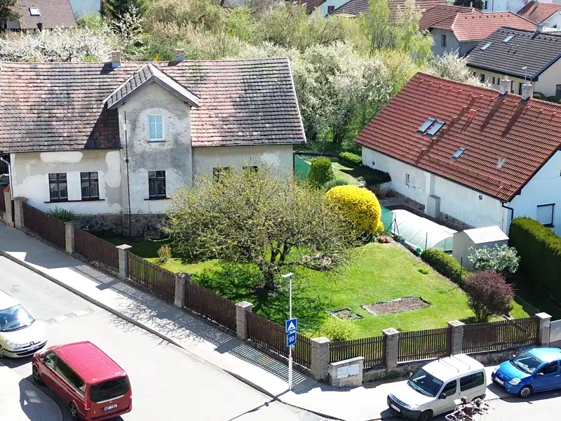 Prodej rodinného domu 161 m², pozemek 625 m², Velké Popovice – náhled fotky 3