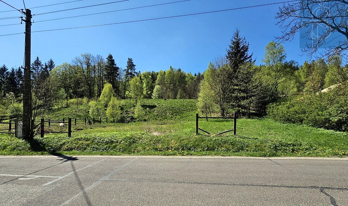 Prodej stavebního pozemku 1346 m² – fotografie 2