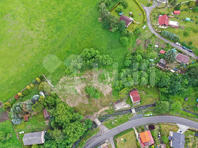 Prodej stavebního pozemku 1951 m², Heřmanov – náhled fotky 1