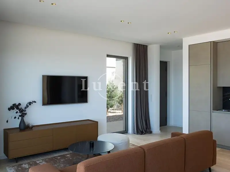 Prodej vily 130 m², pozemek 504 m², Tkon – náhled fotky 3