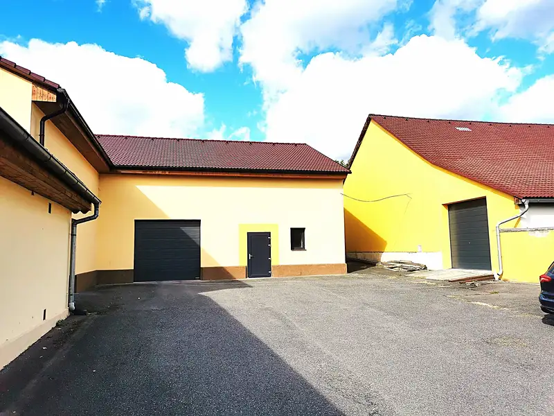 Prodej komerční nemovitosti 2411 m², Rosovice – náhled fotky 3