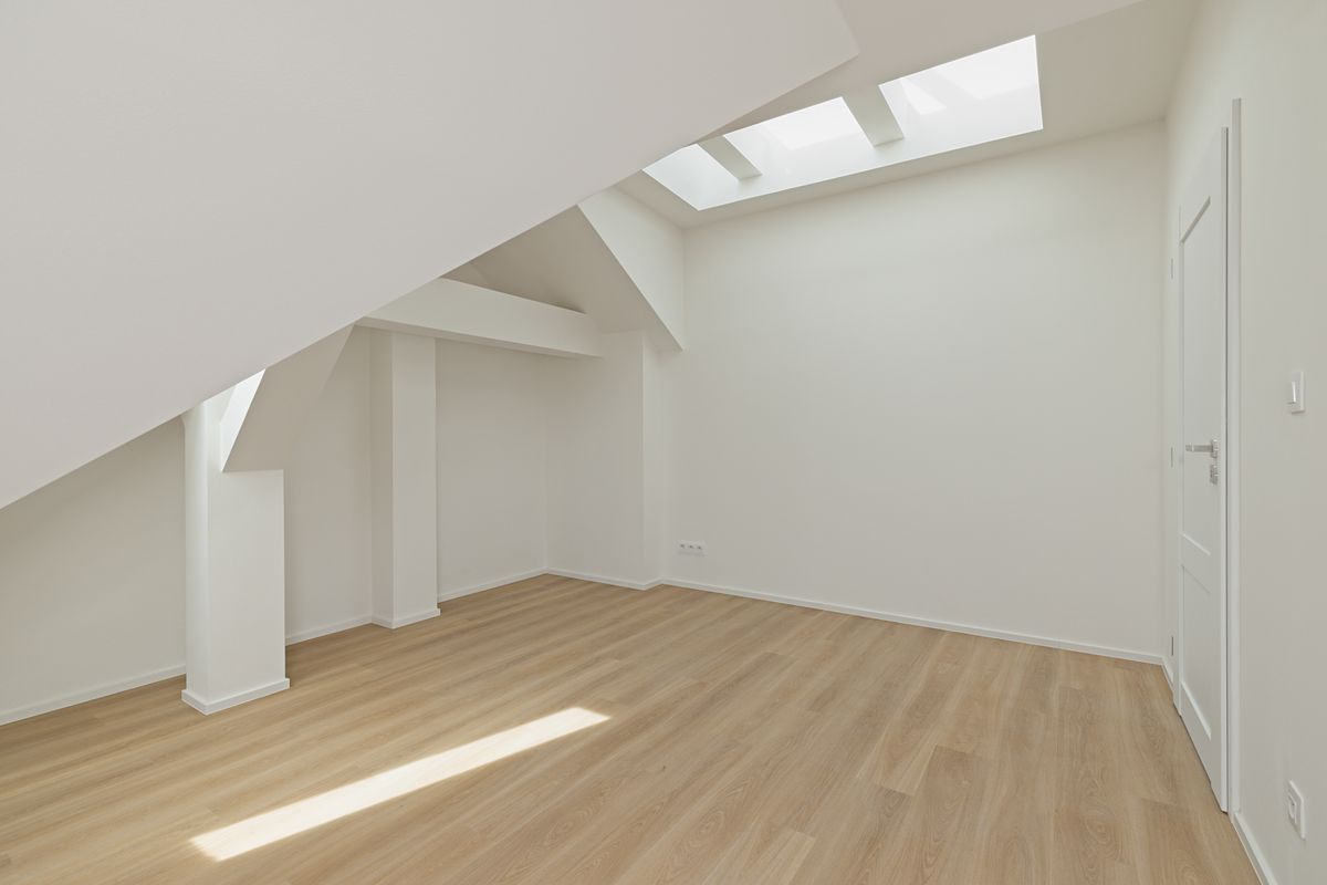 Prodej kanceláře 76 m² – fotografie 2