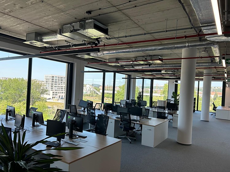 Комерційне приміщення в оренду, 1 543 м² (6 з 8)