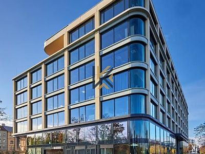 Pronájem kanceláře 1418 m²