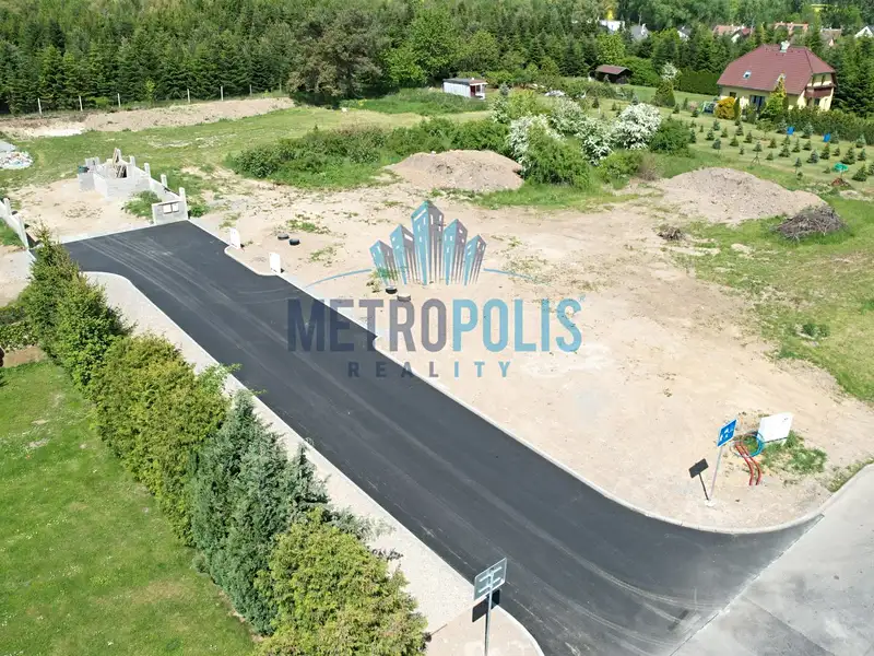 Prodej stavebního pozemku 1240 m², Chýně – náhled fotky 1