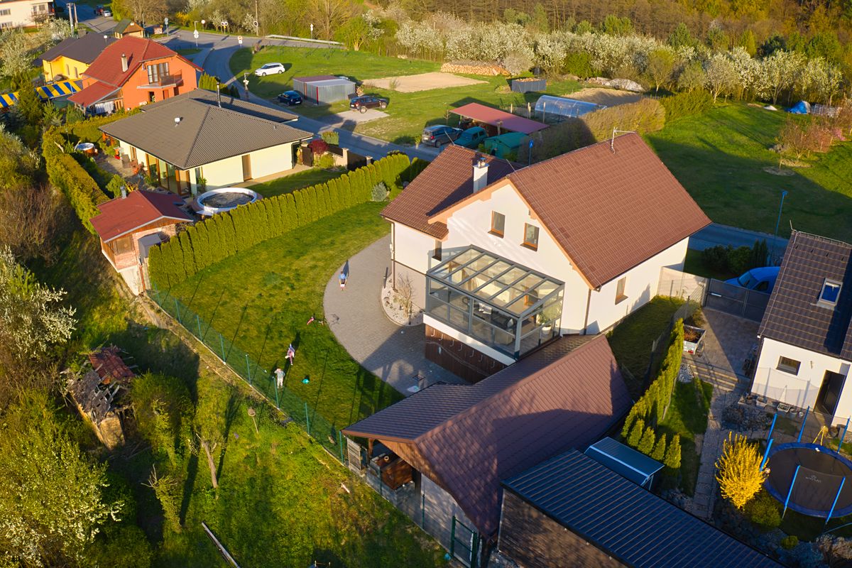Prodej rodinného domu 129 m², pozemek 1337 m² – fotografie 3