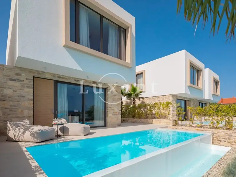 Prodej vily 156 m², pozemek 301 m², Pašman – náhled fotky 1