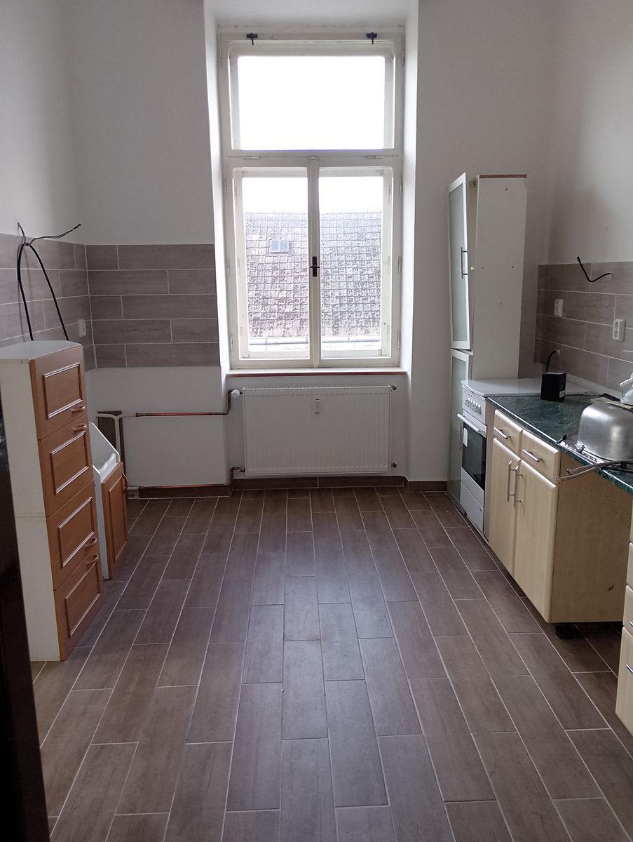 Pronájem bytu 2+1 83 m² – fotografie 2