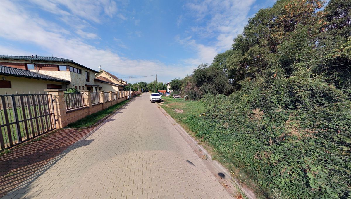 Prodej stavebního pozemku 949 m² – fotografie 5