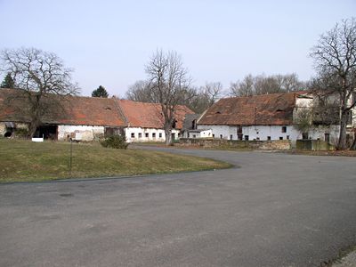 Pronájem garážového stání 15 m²