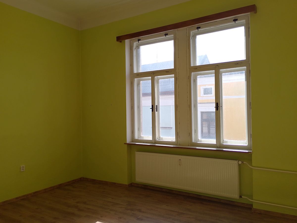 Pronájem bytu 2+1 83 m² – fotografie 4