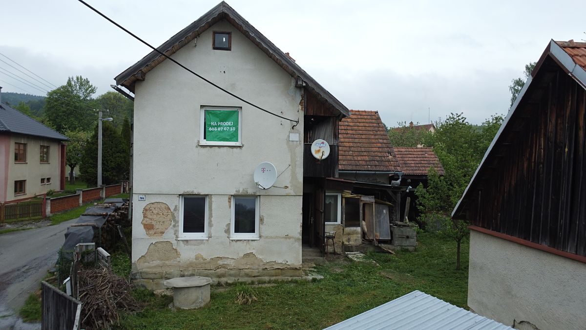 Prodej rodinného domu 110 m², pozemek 472 m²