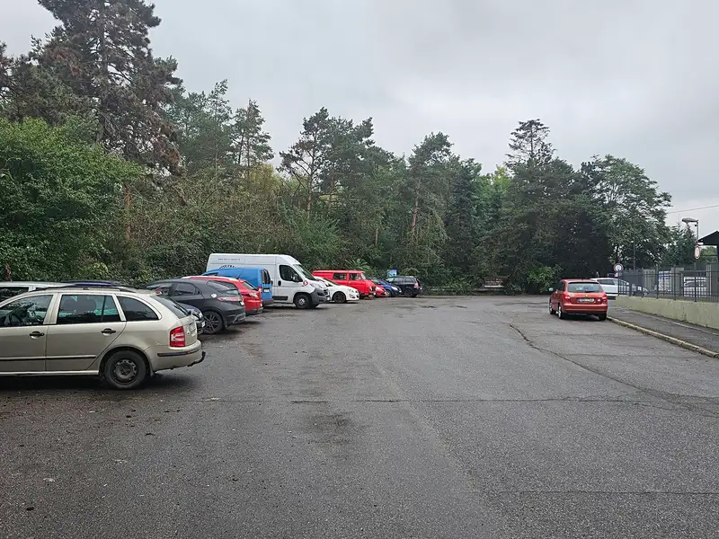 Prodej pozemku 1395 m², Praha – náhled fotky 2