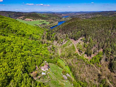 Prodej rodinného domu 120 m², pozemek 54900 m²