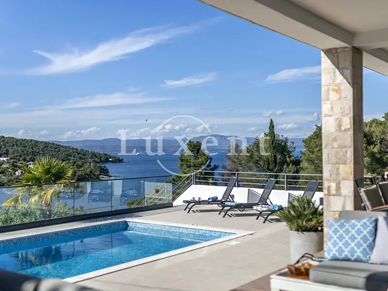Prodej vily 102 m², pozemek 430 m², Šolta – náhled fotky 1