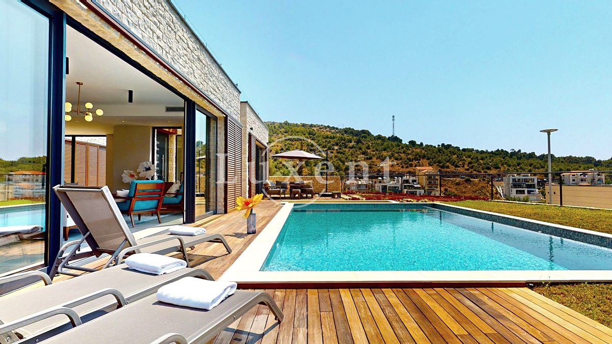 Prodej vily 471 m², pozemek 677 m², Primošten – fotka 1 z 3
