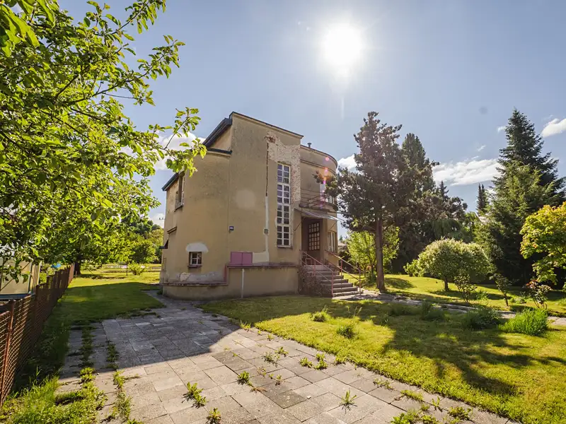 Prodej rodinného domu 206 m², pozemek 958 m², Turnov – náhled fotky 3