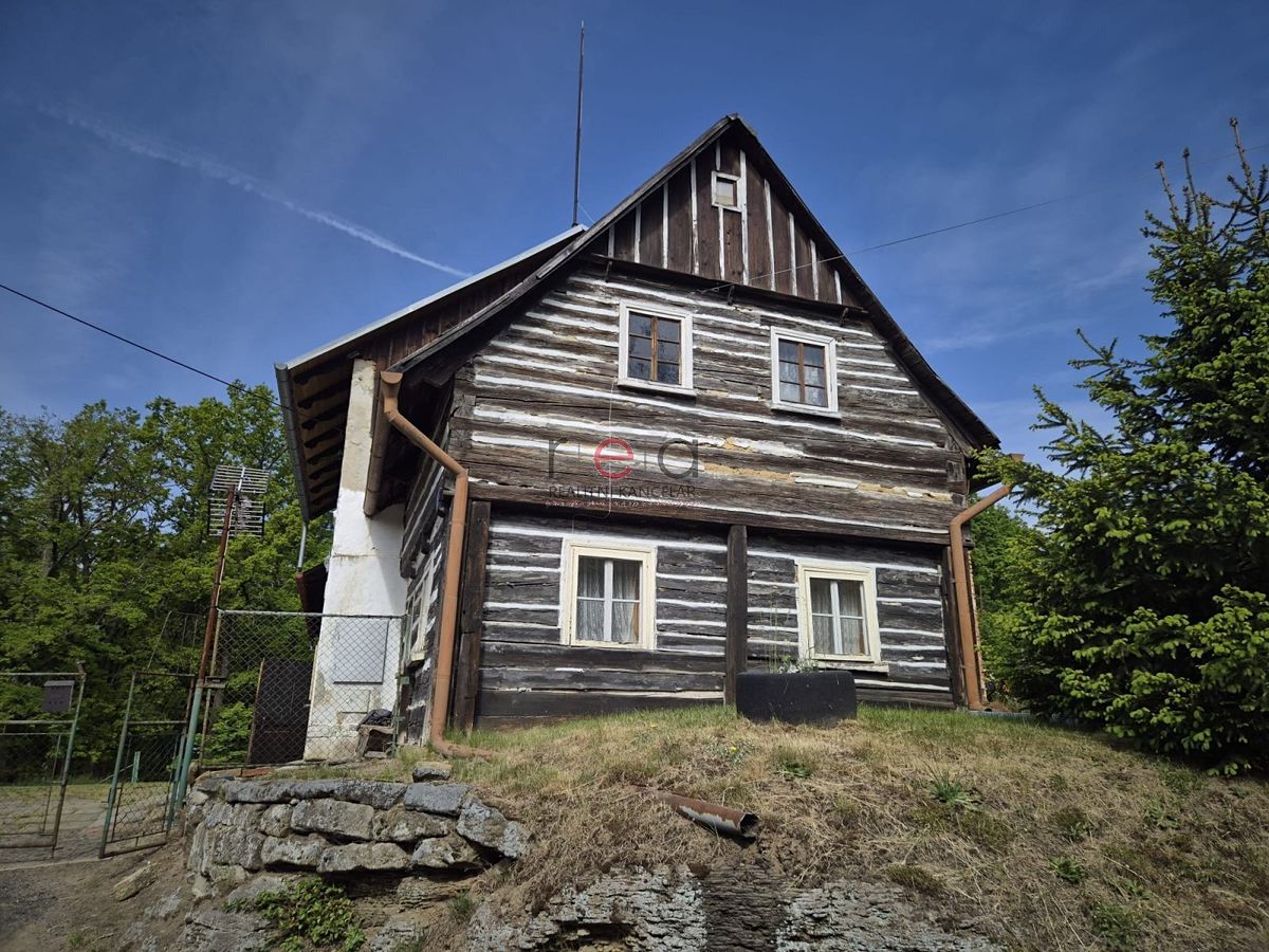 Prodej zemědělské usedlosti 120 m², pozemek 2028 m² – fotografie 3