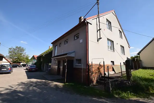 Prodej rodinného domu 200 m², pozemek 404 m², Kovářov – náhled fotky 3