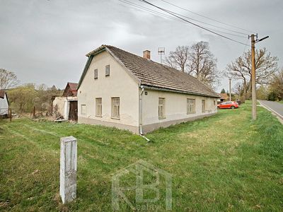 Prodej rodinného domu 94 m², pozemek 1722 m²
