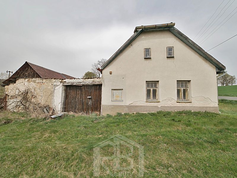 Prodej rodinného domu 94 m², pozemek 1722 m² – fotografie 2