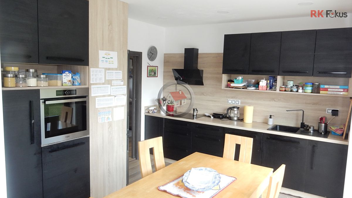 Prodej rodinného domu 80 m², pozemek 1009 m² – fotografie 2