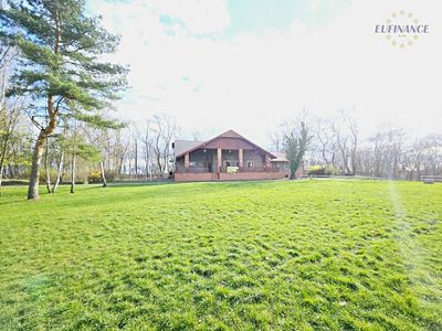 Prodej rodinného domu 485 m², pozemek 1336 m²