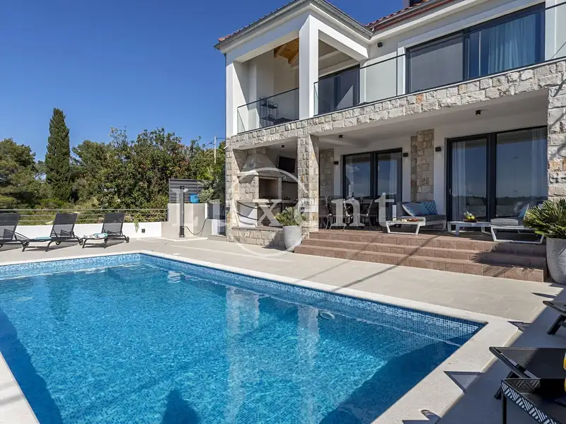 Prodej vily 102 m², pozemek 430 m², Šolta – náhled fotky 3