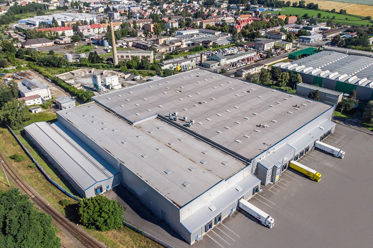 Pronájem skladového prostoru 2000 m², Opava – fotka 1 z 3