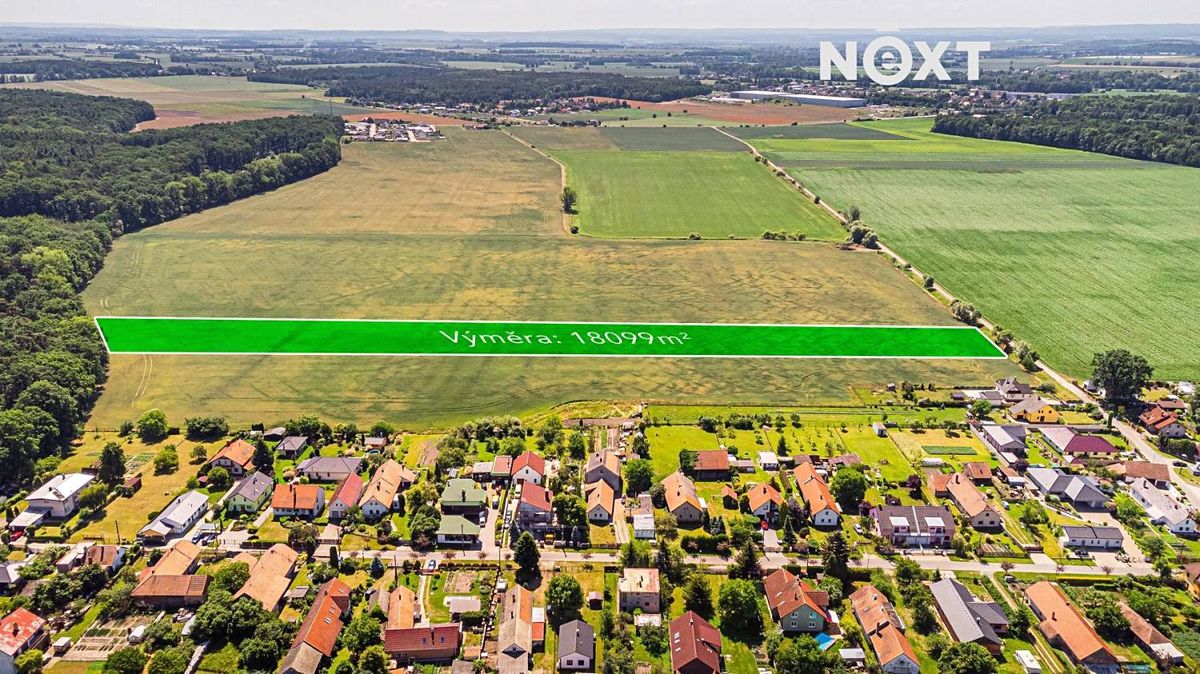 Prodej pole 18602 m²