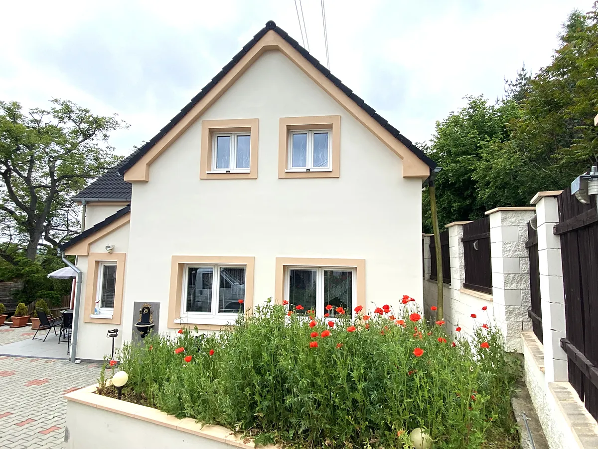 Pronájem rodinného domu 140 m², pozemek 430 m², Na Vršku