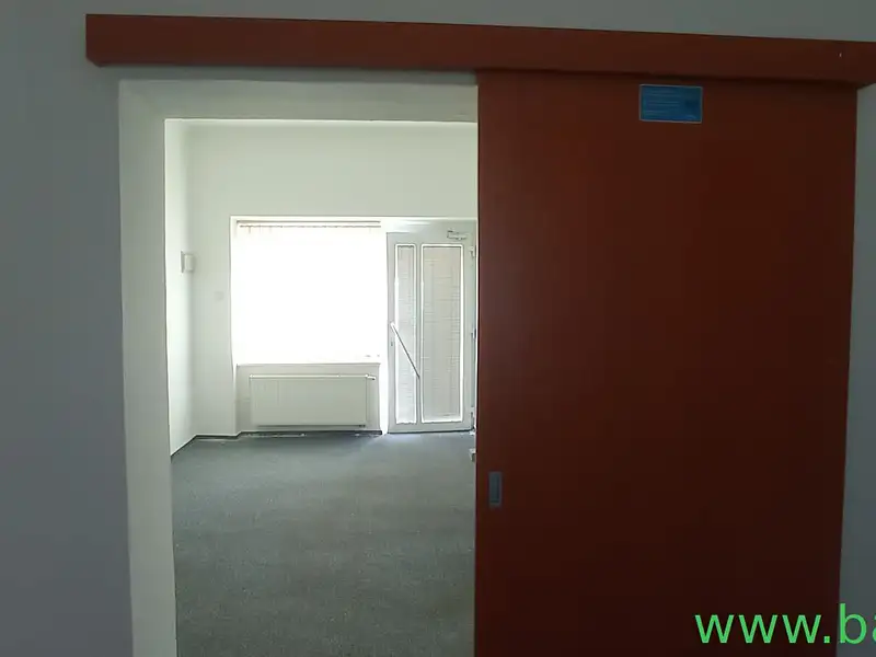 Pronájem obchodního prostoru 29 m², Brno – náhled fotky 2