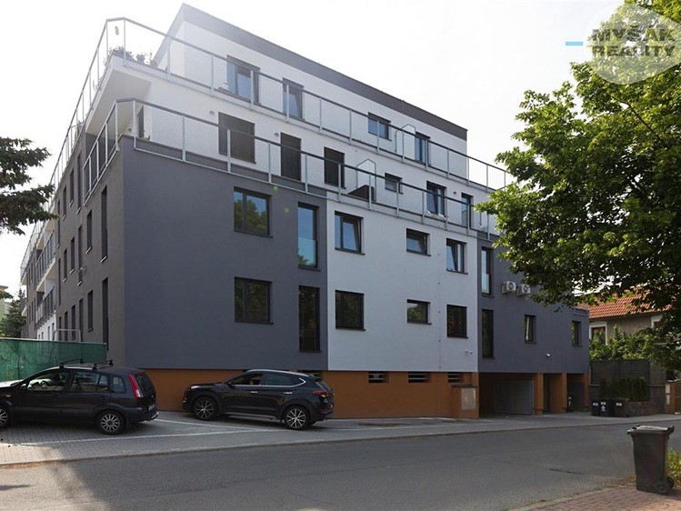 Квартира 4+kk на продаж, 148 м² (44 з 44)
