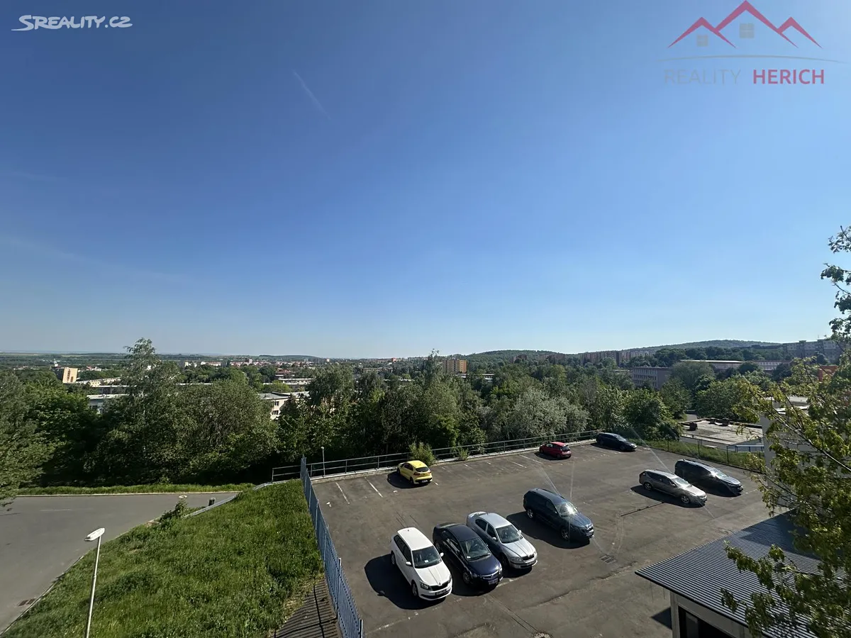Pronájem bytu 2+1 65 m² – pohled 5