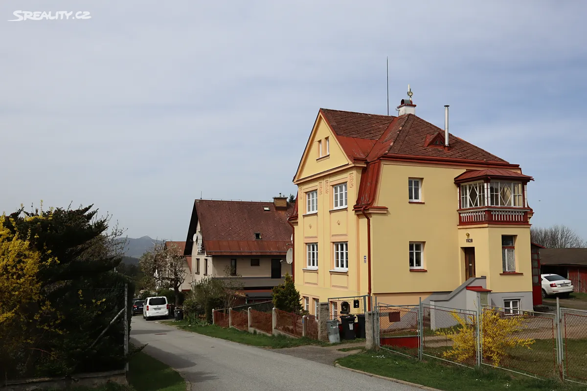 Prodej vícegeneračního domu 180 m², pozemek 1142 m², Jablonec nad Nisou
