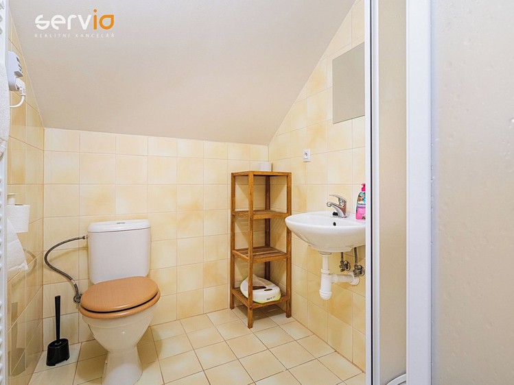 Gewerbefläche zum Kauf, 110 m² (11 von 15)