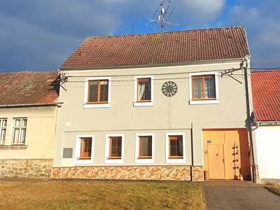Prodej  rodinného domu 172 m², pozemek 1 m²