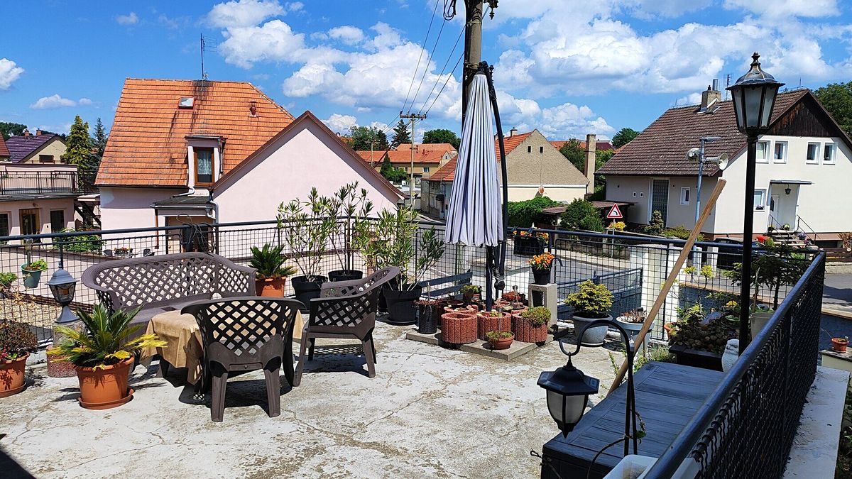 Prodej rodinného domu 158 m², pozemek 532 m² – fotografie 4