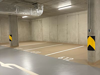 Pronájem garážového stání 13 m²