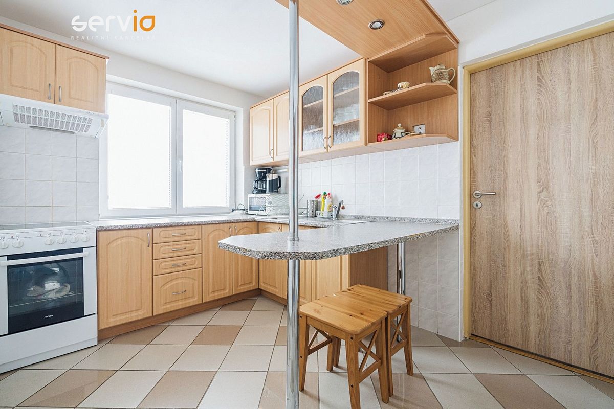 Prodej rodinného domu 110 m², pozemek 803 m² – fotografie 4