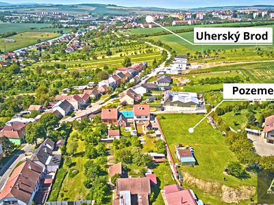 Prodej stavebního pozemku 2554 m²